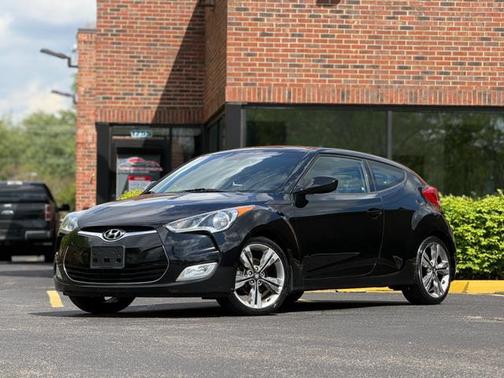 Ultra Black 2016 Hyundai Veloster Base