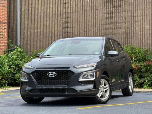 Thunder Gray 2020 Hyundai KONA SE