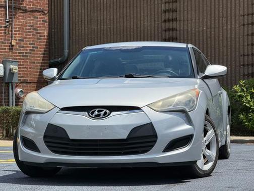 Ironman Silver Metallic 2015 Hyundai Veloster Base