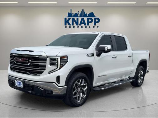 White Frost Tri-Coat 2022 GMC Sierra 1500 SLT