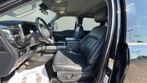 Black Metallic 2023 Ford F-350 Lariat Super Duty