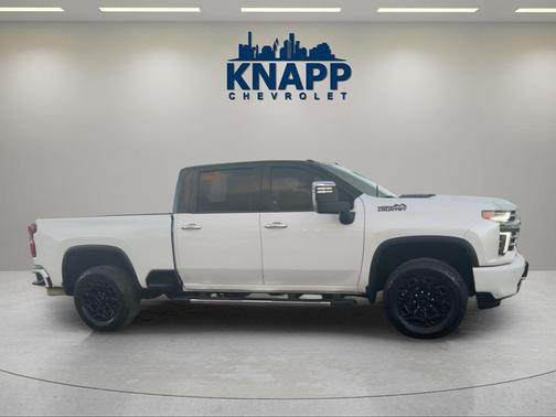 2022 Chevrolet Silverado 2500 High Country