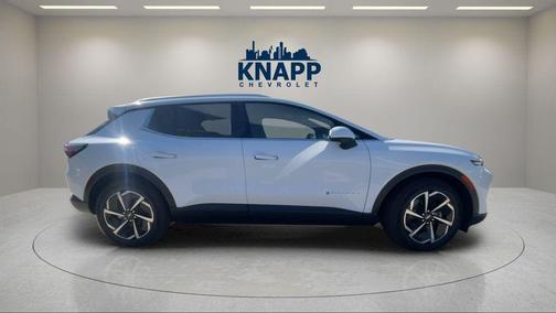 2026 Chevrolet Equinox EV LT 2