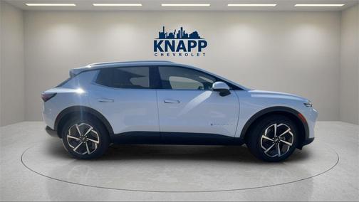 2026 Chevrolet Equinox EV LT 2