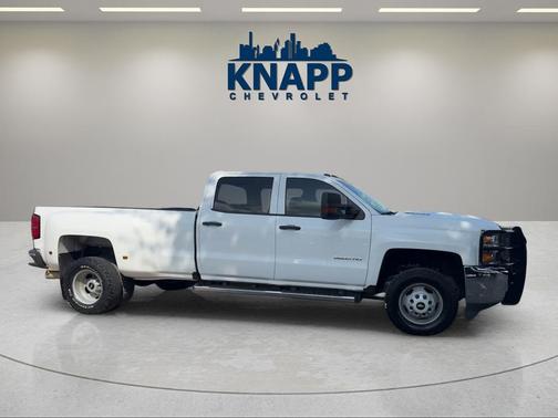 Summit White 2017 Chevrolet Silverado 3500 WT