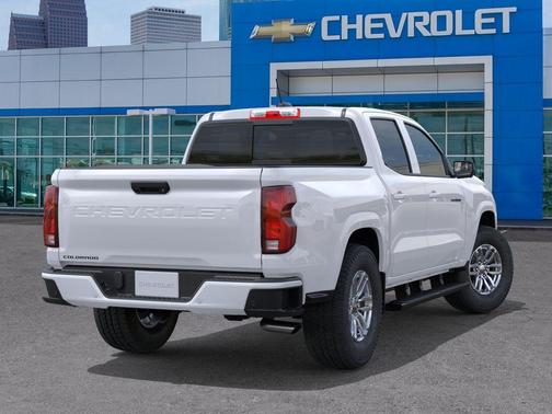 Summit White 2026 Chevrolet Colorado LT