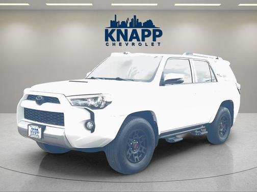 Super White 2018 Toyota 4Runner Sport