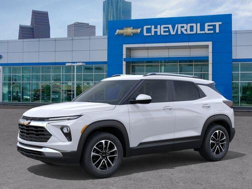 Summit White 2026 Chevrolet Trailblazer LT