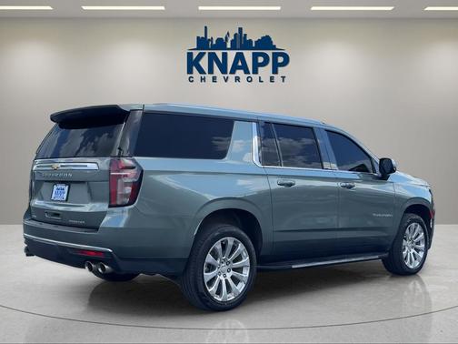 Silver Sage Metallic 2023 Chevrolet Suburban Premier