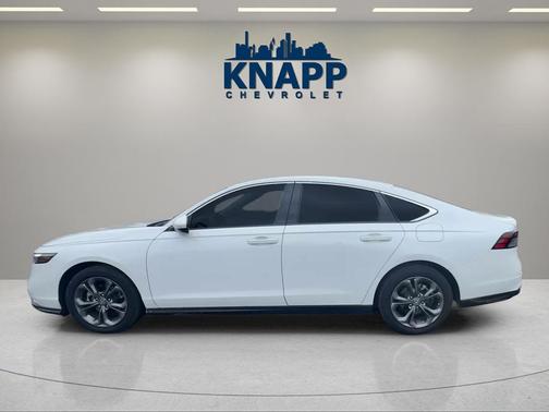 White 2024 Honda Accord EX