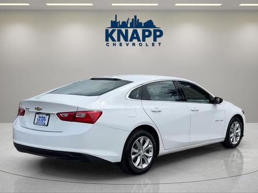 Summit White 2023 Chevrolet Malibu LT