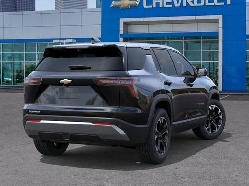 Mosaic Black Metallic 2026 Chevrolet Equinox LT