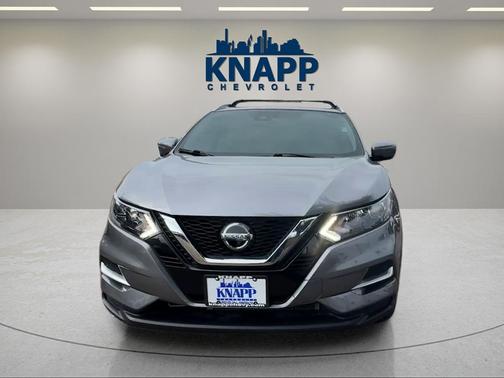 Gun Metallic 2022 Nissan Rogue Sport SL
