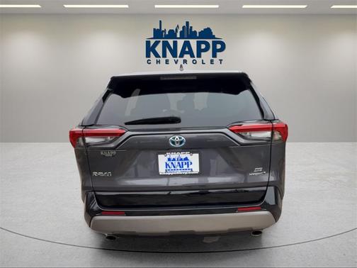 2022 Toyota RAV4 Hybrid SE