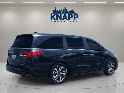 Crystal Black Pearl 2023 Honda Odyssey Touring