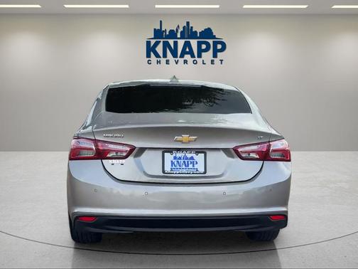 Mineral Gray Metallic 2022 Chevrolet Malibu LT