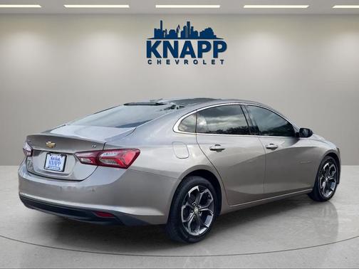 Mineral Gray Metallic 2022 Chevrolet Malibu LT
