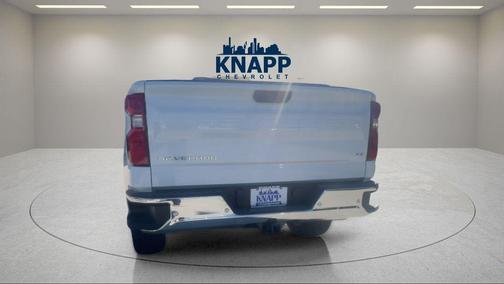 Summit White 2026 Chevrolet Silverado 1500 LT