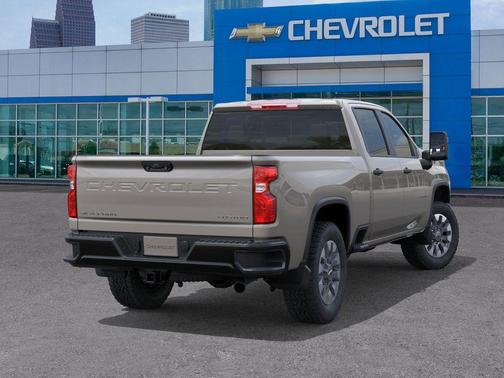 2026 Chevrolet Silverado 2500 Custom