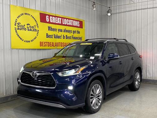 2022 Toyota Highlander Platinum