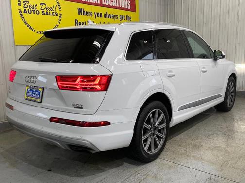 2017 Audi Q7 3.0T Premium