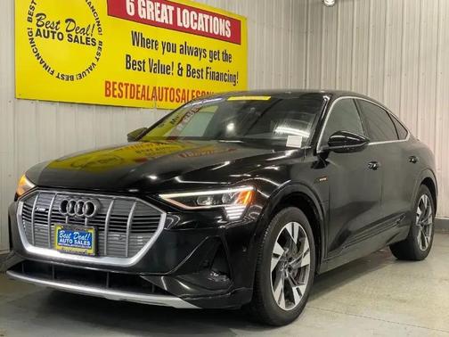 2022 Audi e-tron Sportback S line Premium Plus