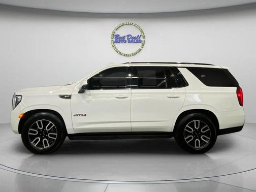 2021 GMC Yukon 4WD AT4