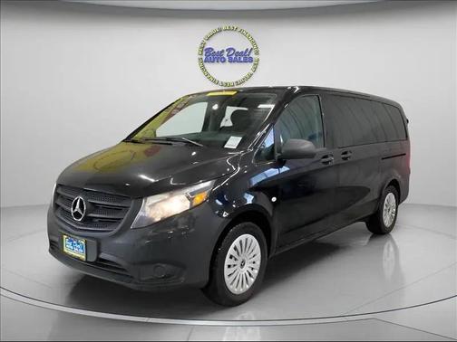 2019 Mercedes-Benz Metris Base