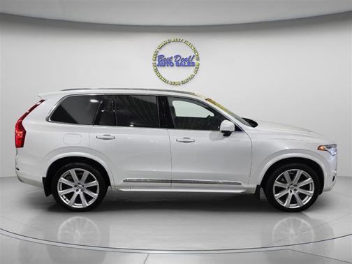 2017 Volvo XC90 T6 Inscription