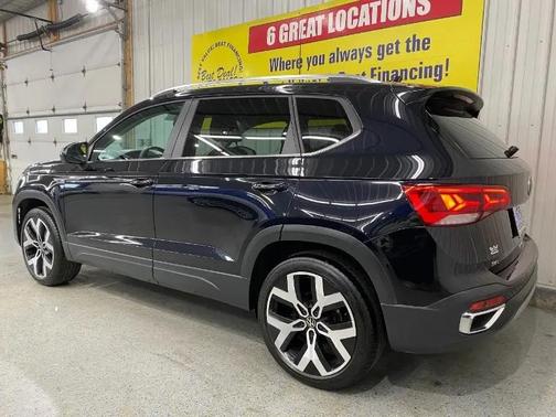 2022 Volkswagen Taos 1.5T SEL