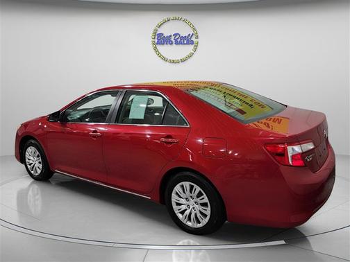 2014 Toyota Camry LE