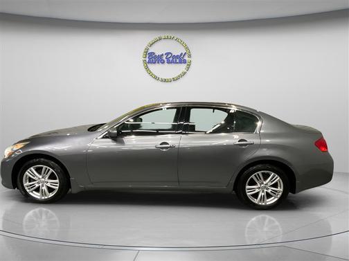 2013 INFINITI G37x Base