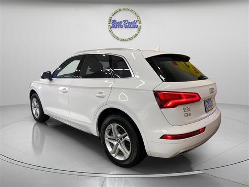 2018 Audi Q5 2.0T Premium Plus