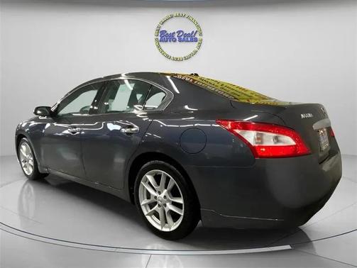 2010 Nissan Maxima SV