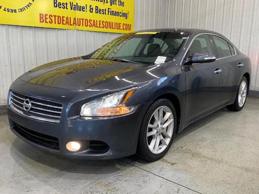 2010 Nissan Maxima SV