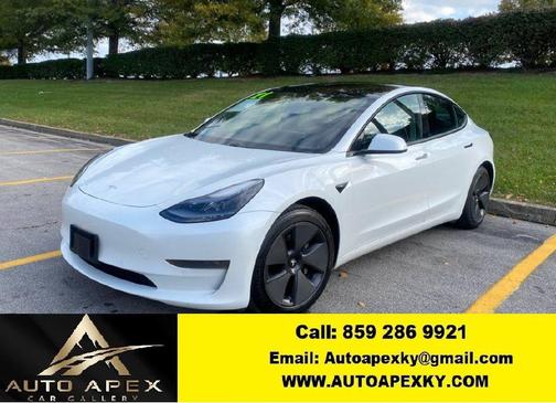 2021 Tesla Model 3 Standard Range Plus