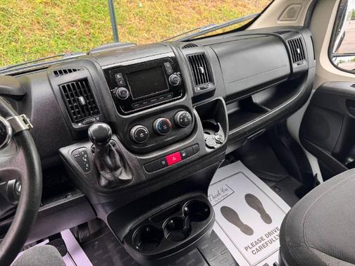 Bright White Clearcoat 2018 RAM ProMaster 2500 High Roof