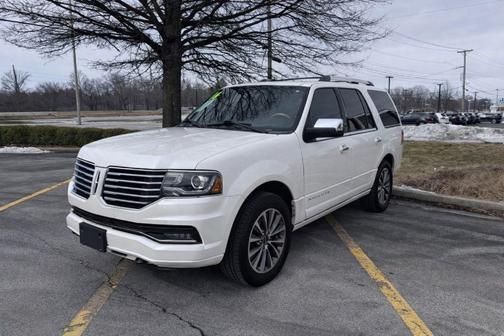 2016 Lincoln Navigator Select