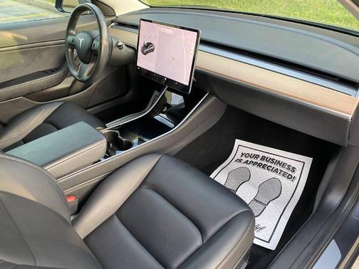 2018 Tesla Model 3 Standard