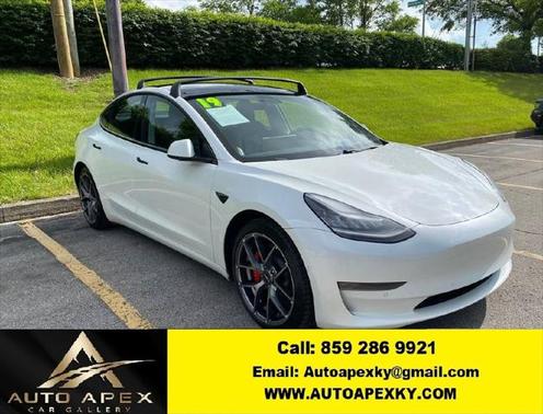 2019 Tesla Model 3 Long Range