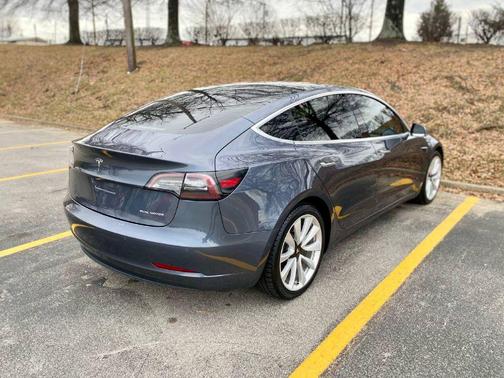 2020 Tesla Model 3 Long Range
