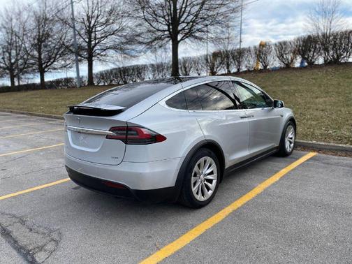 2016 Tesla Model X 