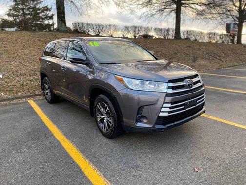 2018 Toyota Highlander LE