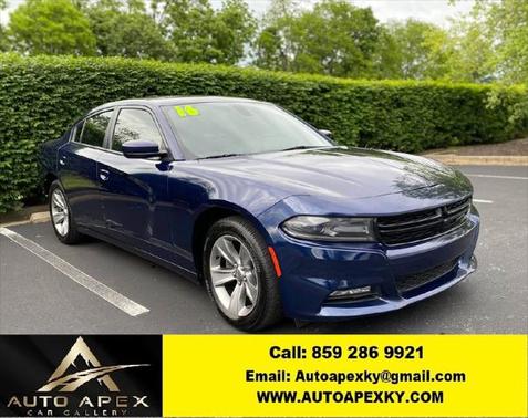 2016 Dodge Charger SXT