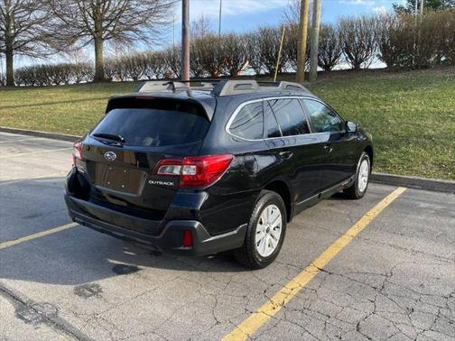 2018 Subaru Outback 2.5i Premium