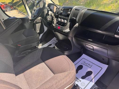 Bright White Clearcoat 2019 RAM ProMaster 1500 Low Roof