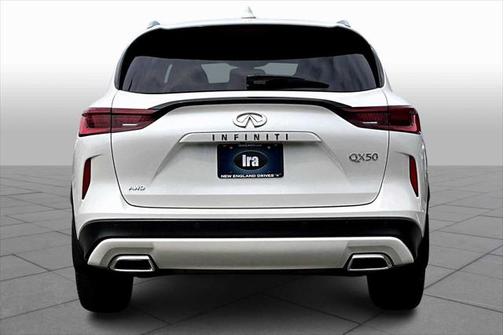 2022 INFINITI QX50 LUXE AWD