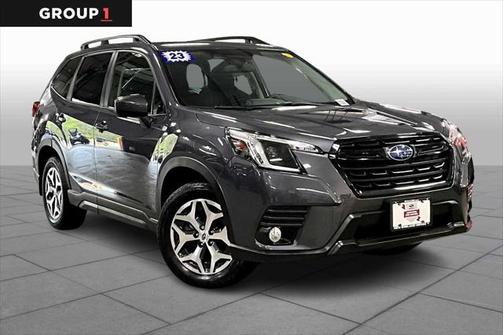 2023 Subaru Forester Premium
