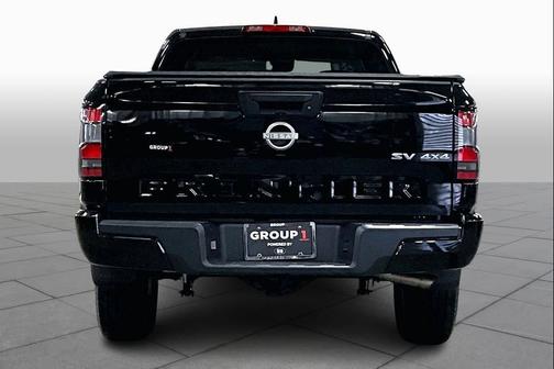 Super Black 2024 Nissan Frontier SV