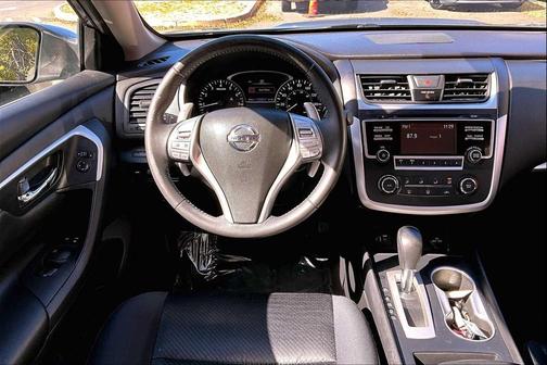 2016 Nissan Altima 3.5 SR